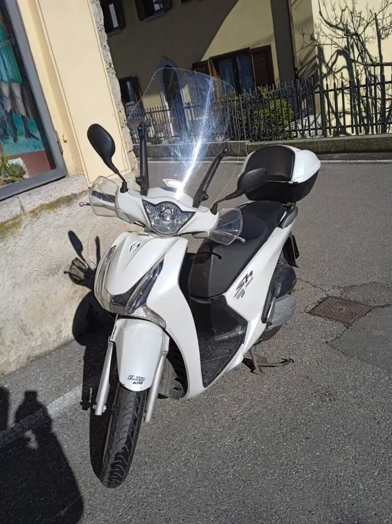 Honda SH 150i ABS (2013 - 16) (3)