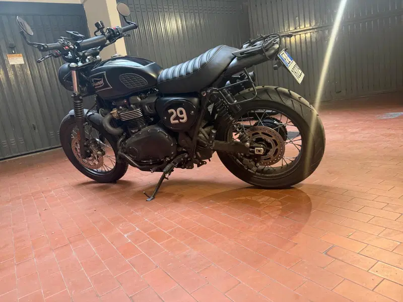 Triumph Street Scrambler 900 (2021 - 22) (4)