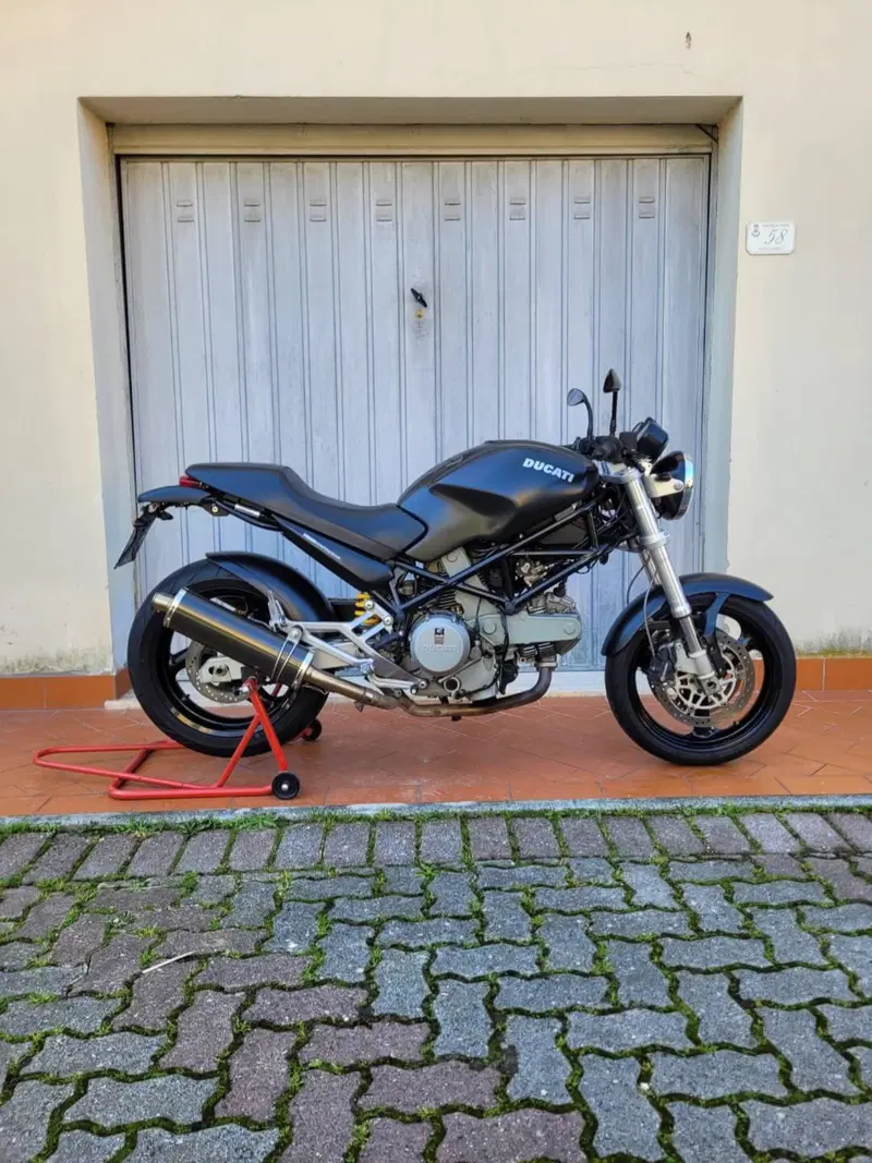 Ducati Monster 620 Dark (2003 - 06)
