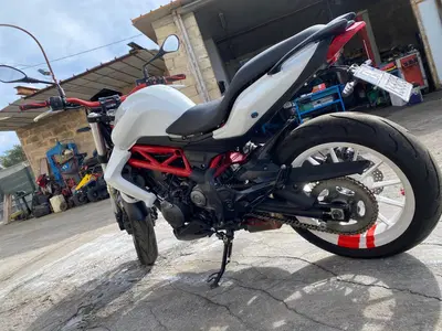 Benelli BN 302 (2014 - 16) usata