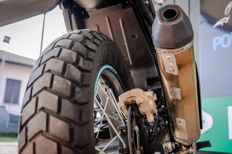 Royal Enfield Himalayan 411 (2021 - 24) (13)