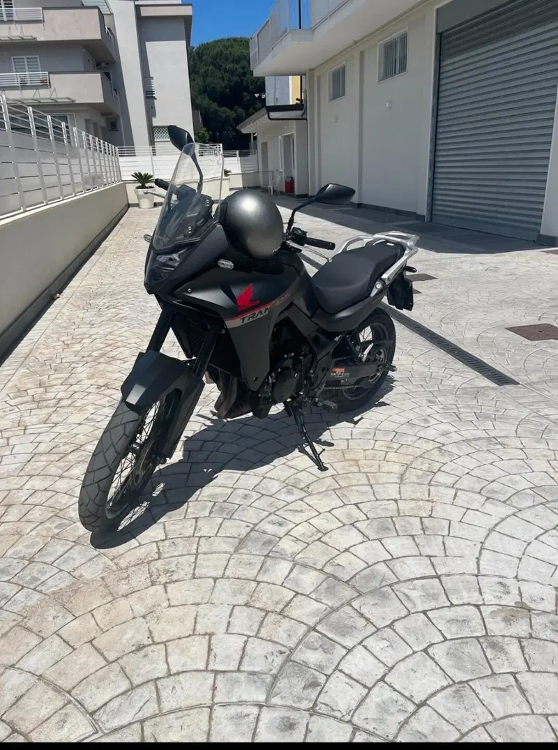 Honda Transalp XL750 (2023 - 24)