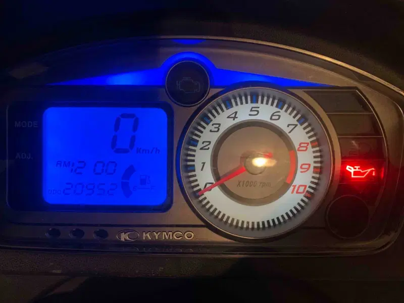 Kymco Dink 200i DD (2007 - 17) (7)