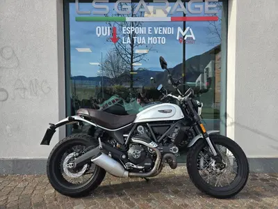 Ducati Scrambler 800 Full Throttle (2017 - 21) usata