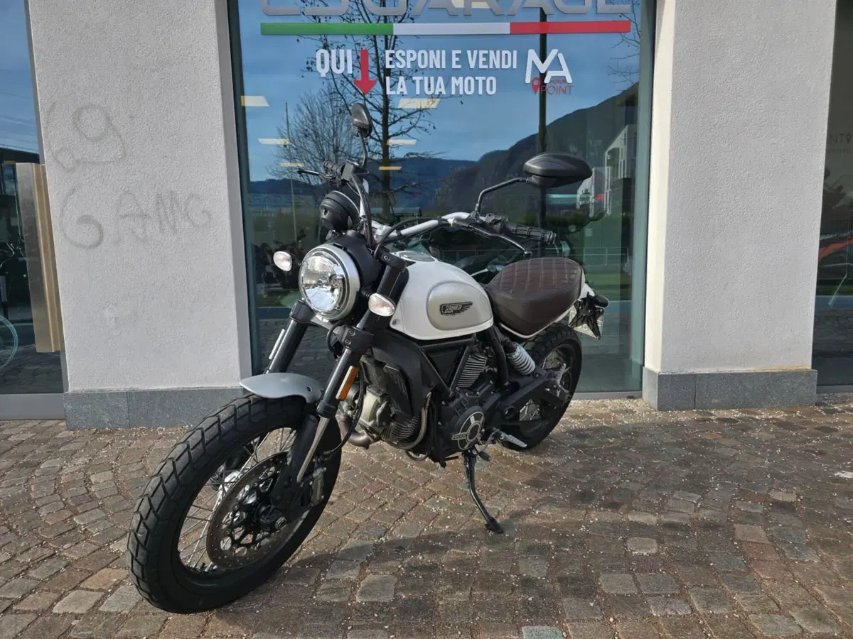 Ducati Scrambler 800 Full Throttle (2017 - 21) (4)