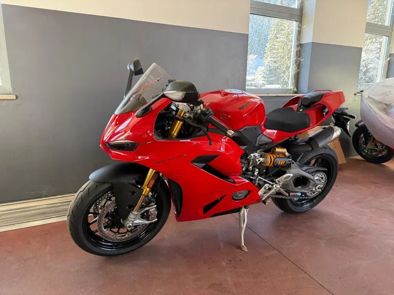 Ducati Panigale V2 S (2025 - 26) (4)
