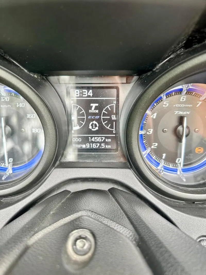 Yamaha T-Max 560 (2020 - 21) (8)