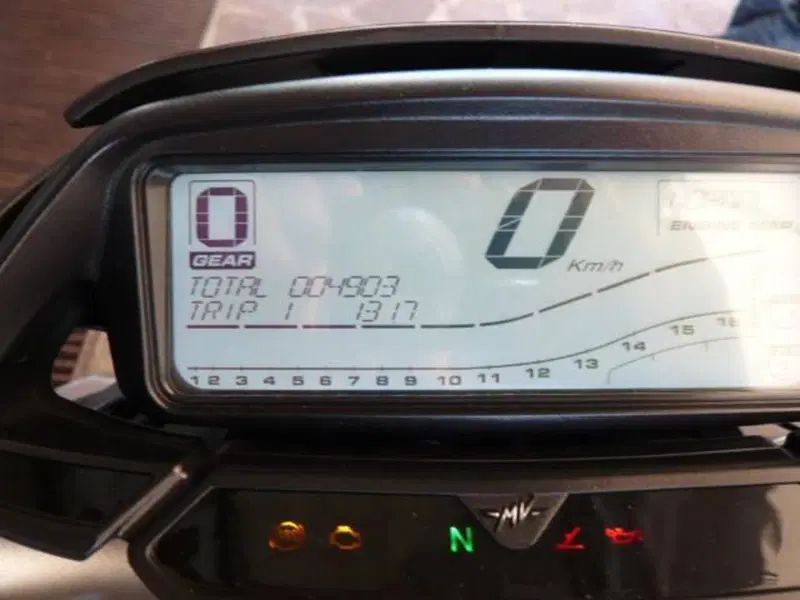 MV Agusta Brutale 800 RR (2021 - 25) (7)