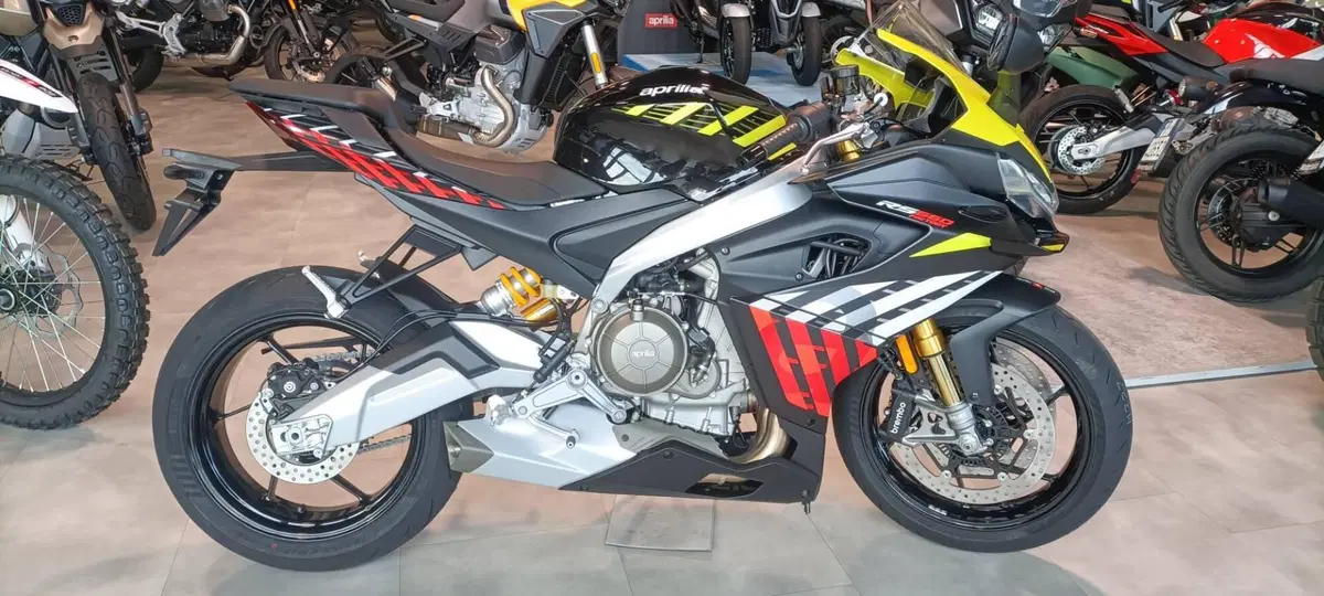 Aprilia RS 660 Factory (2025 - 26)