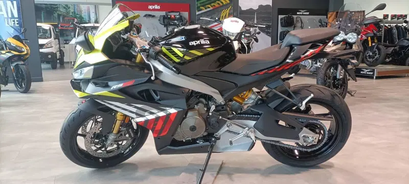 Aprilia RS 660 Factory (2025 - 26) (4)