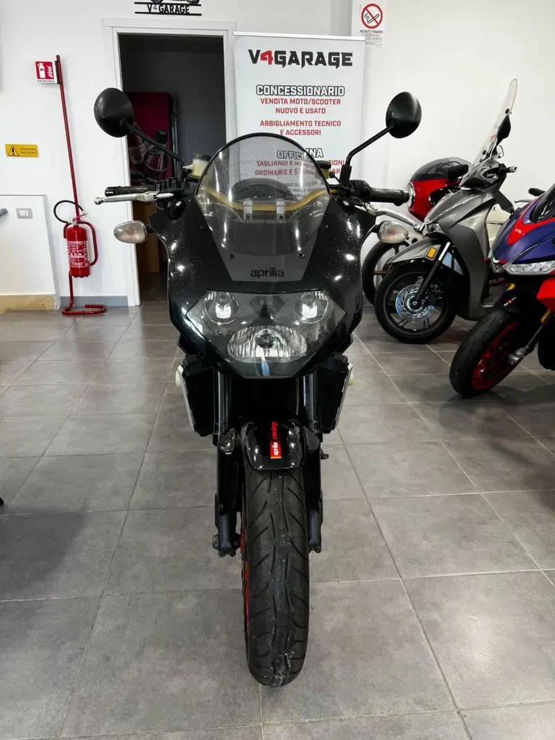 Aprilia RSV 1000 (2003 - 04) (5)