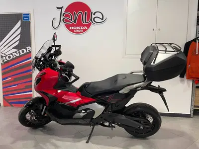 Honda X-ADV 750 DCT (2021 - 24) usata