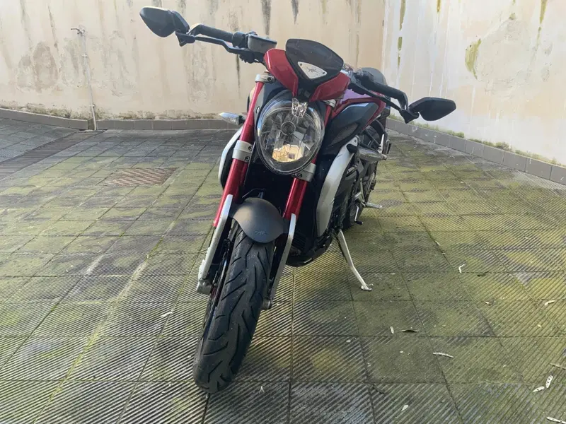 MV Agusta Dragster 800 RR (2015 - 17) (4)