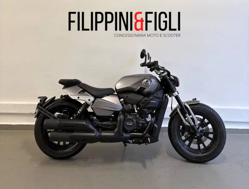 Benelli Leoncino 400 Bobber (2026)