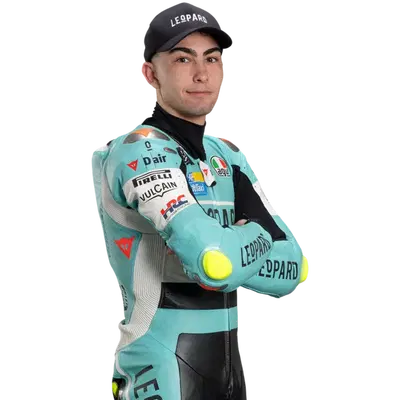  Adrian Fernandez