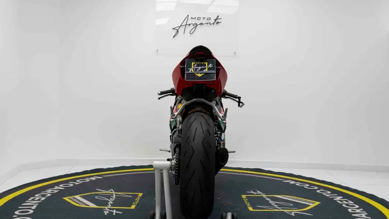 Ducati Panigale V2 Bayliss 1st Championship 20th Anniversary (2021 - 24) (4)