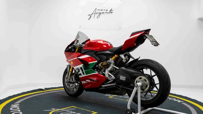 Ducati Panigale V2 Bayliss 1st Championship 20th Anniversary (2021 - 24) (5)