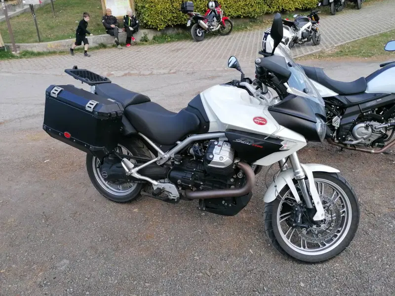 Moto Guzzi Stelvio 1200 8V (2011 - 16)