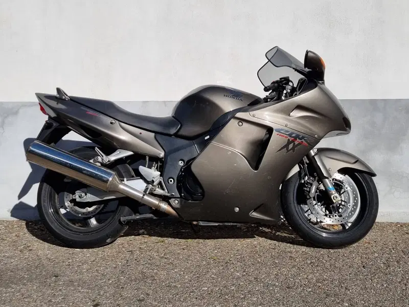 Honda CBR 1100 XX Superblackbird (1999 - 00)