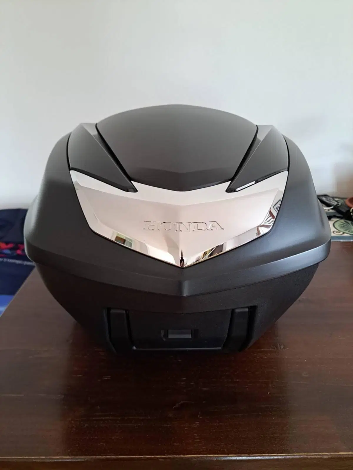 bauletto sh 150 sporty nero opaco 2023 Honda (2)