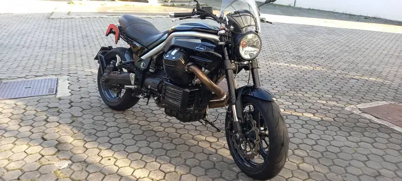 Moto Guzzi Griso 1200 8V (2007 - 12) (9)