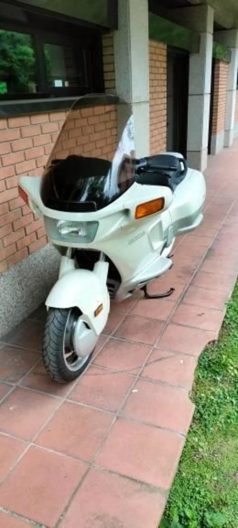 Honda PC 800 (4)