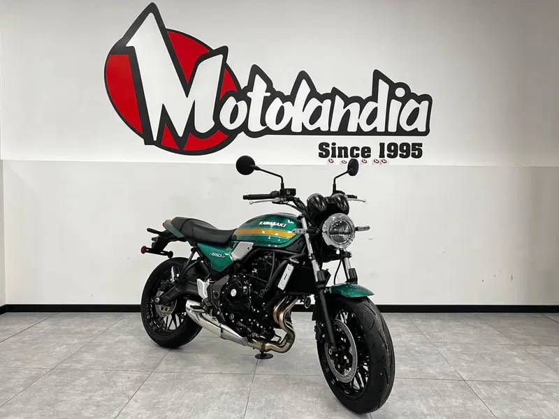 Kawasaki Z 650 RS (2025 - 26) (2)