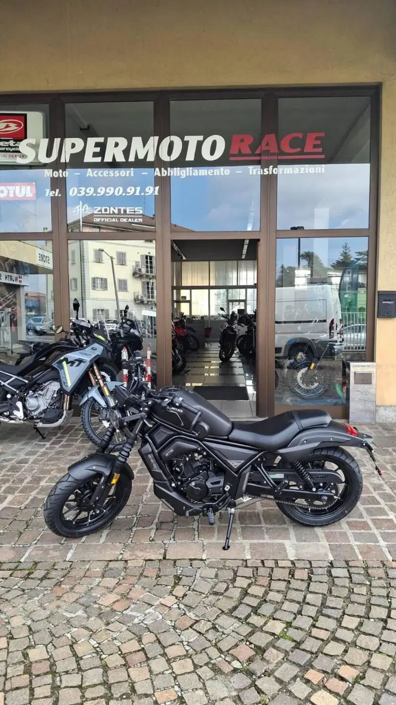 Zontes ZT125-C2 (2025 - 26) (2)