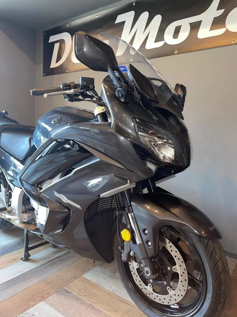 Yamaha FJR 1300 AE (2016 - 20) (2)