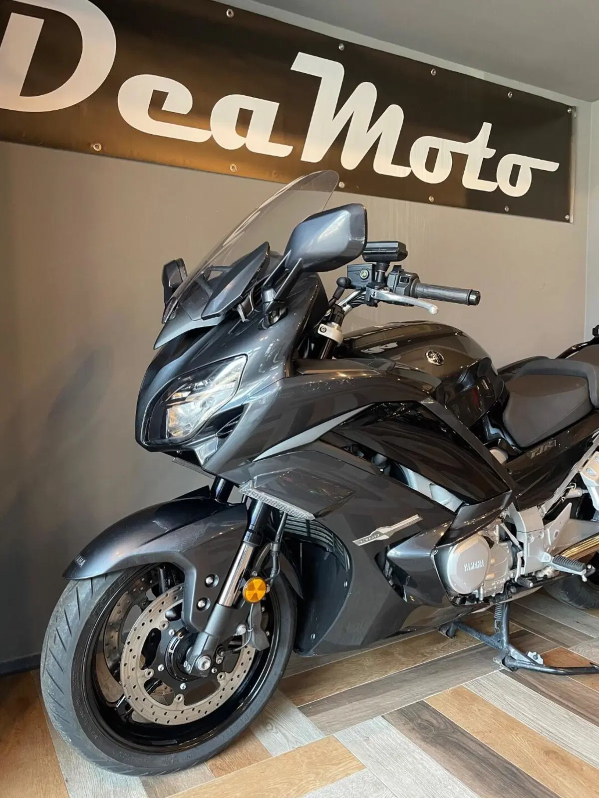 Yamaha FJR 1300 AE (2016 - 20) (5)