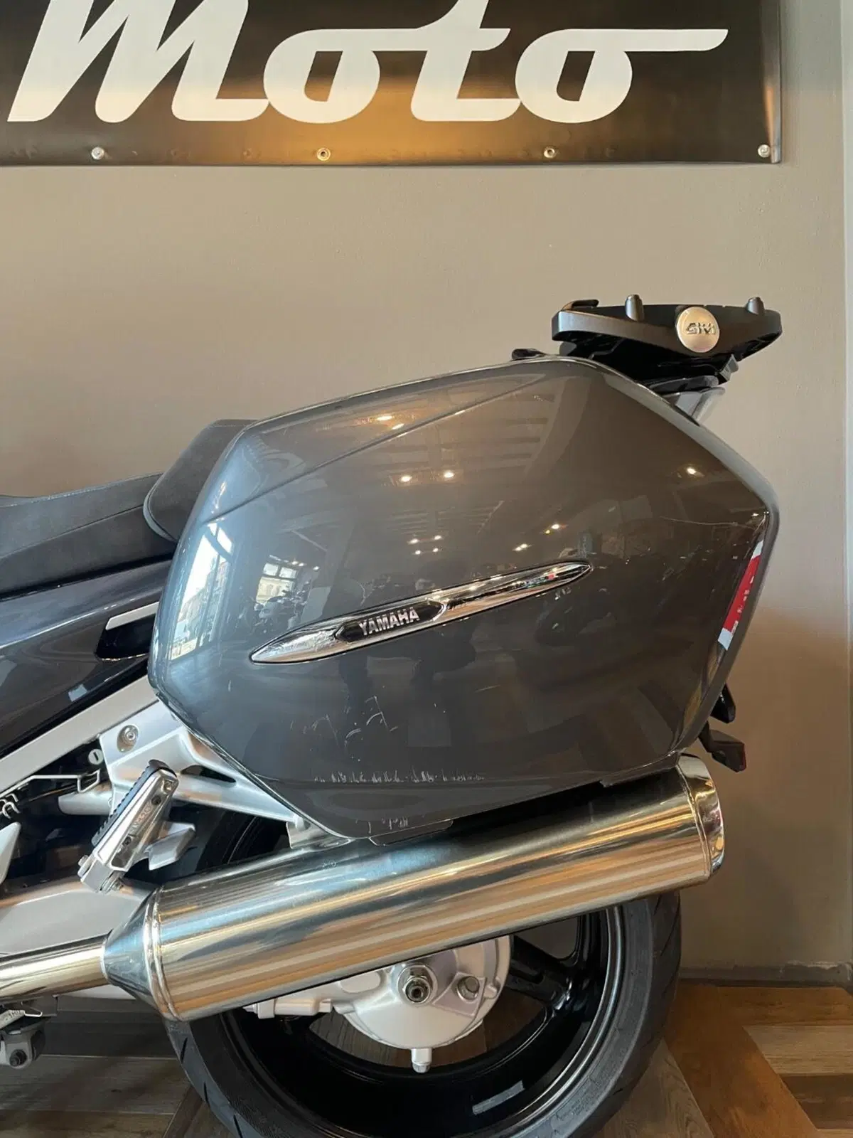 Yamaha FJR 1300 AE (2016 - 20) (6)