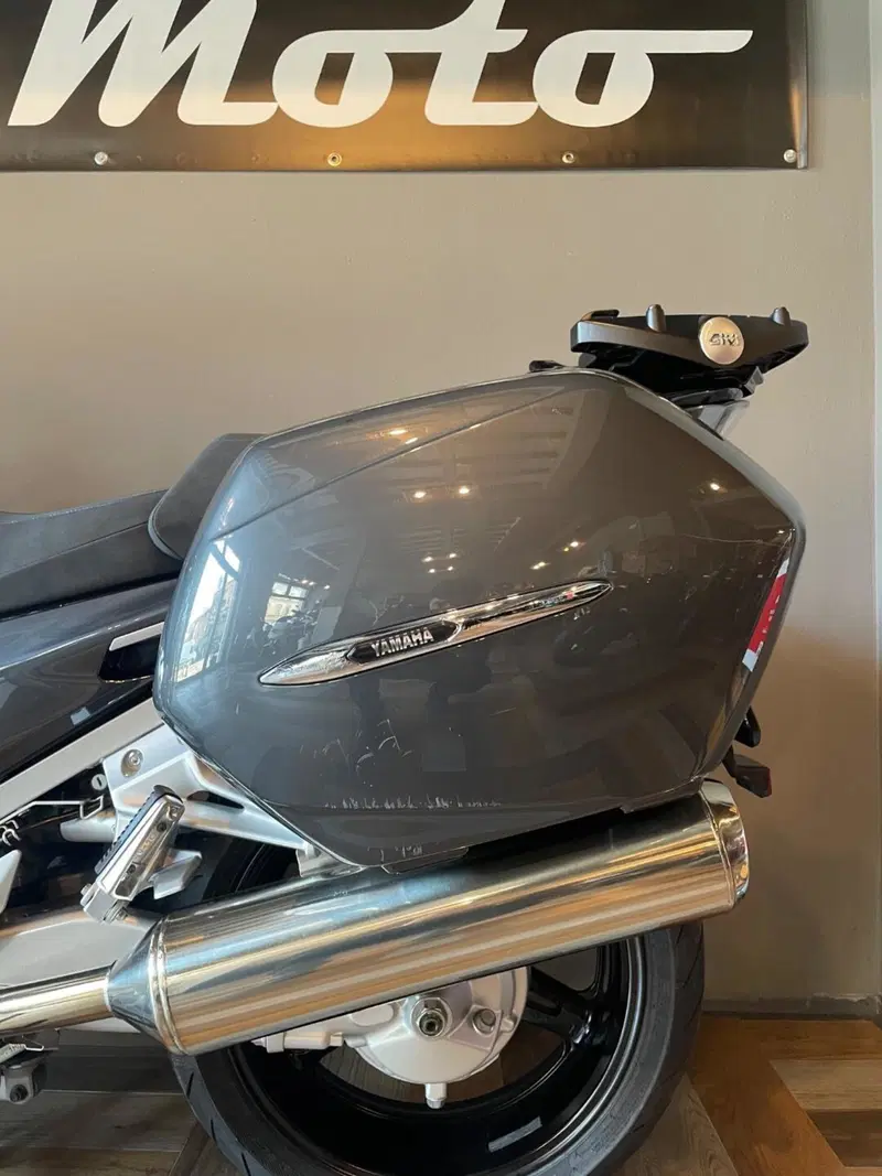 Yamaha FJR 1300 AE (2016 - 20) (6)