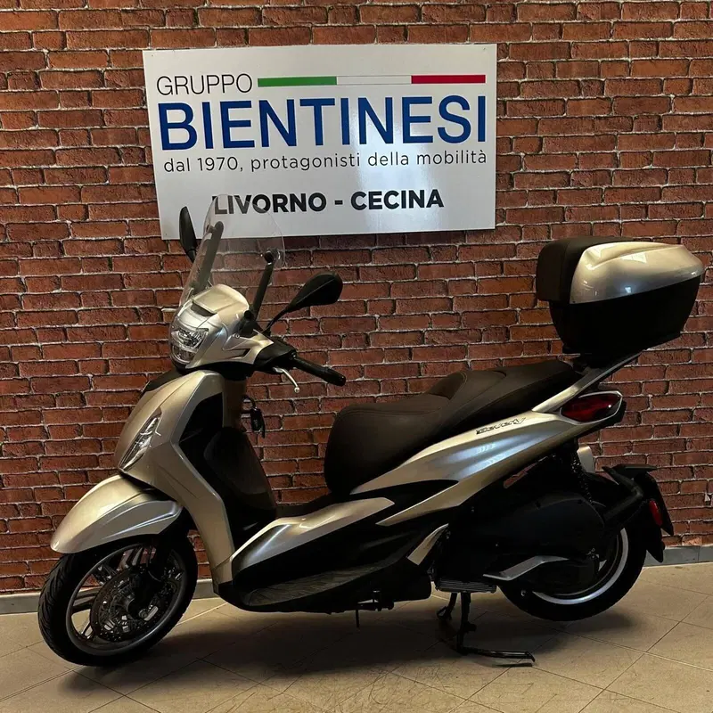 Piaggio Beverly 300 ABS-ASR (2021 - 25)
