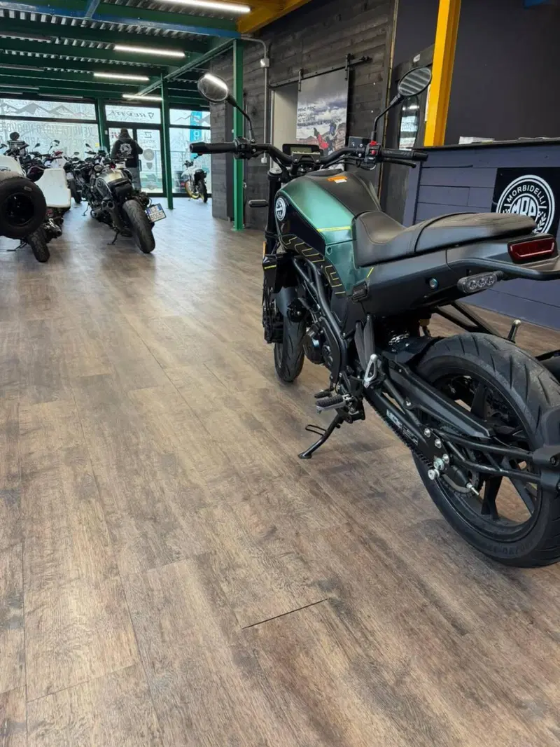 Benelli Leoncino 125 (2022 - 25) (6)