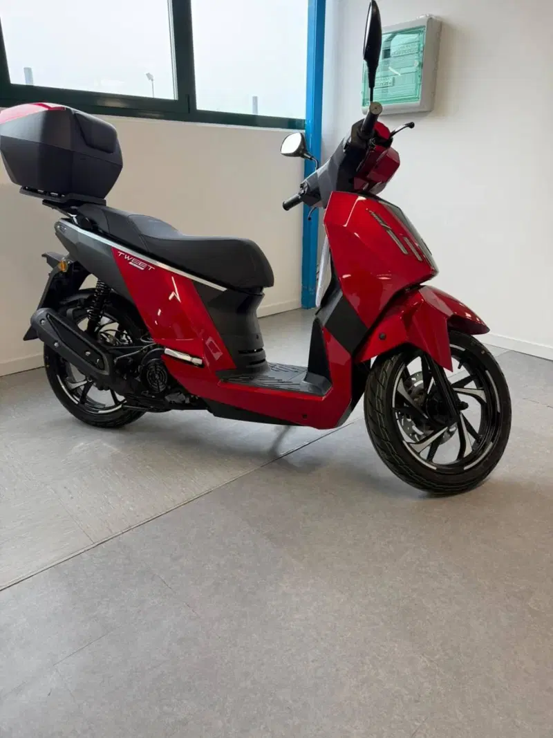 Peugeot Tweet 125 FL Active (2025 - 26)