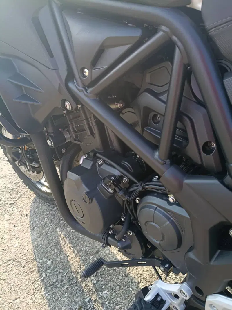 Benelli TRK 502X (2021 - 26) (3)