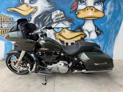 Harley-Davidson Road Glide (2024 - 26) nuova