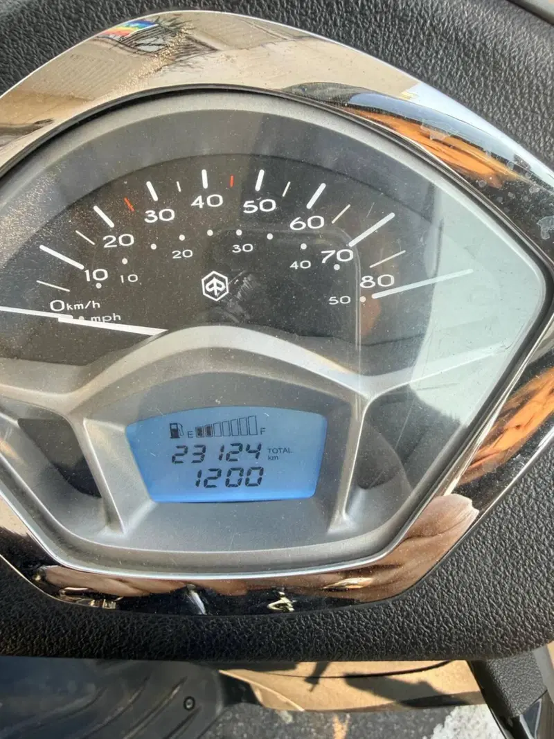 Piaggio Liberty S 50 4T (2020) (4)