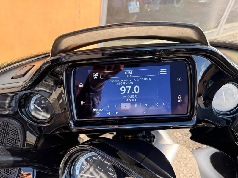 Harley-Davidson 114 Road Glide Limited (2020) - FLTRK (9)