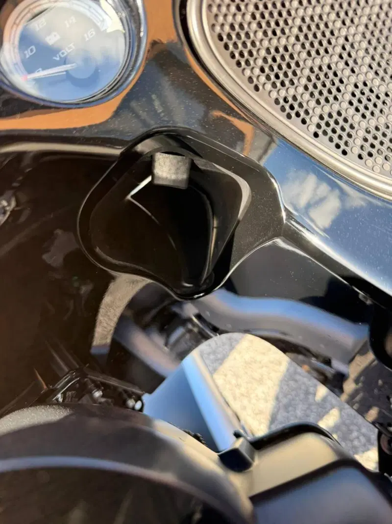 Harley-Davidson 114 Road Glide Limited (2020) - FLTRK (18)