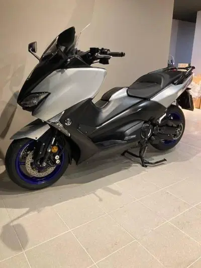Yamaha T-Max 530 SX (2017 - 19) usata