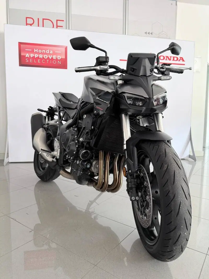 Honda CB 1000 Hornet (2025 - 26) (6)