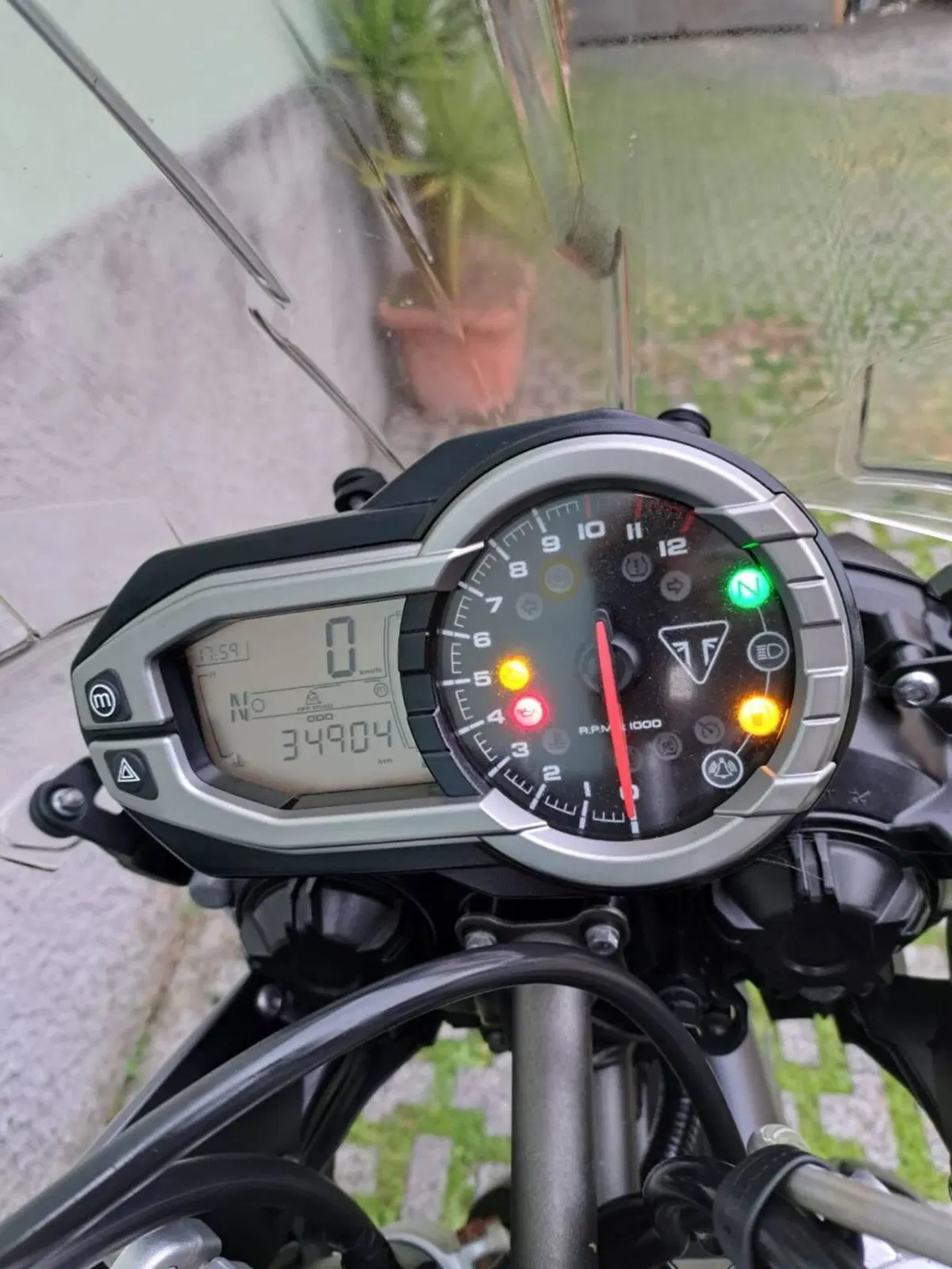 Triumph Tiger 800 XCx (2015 - 17) (11)