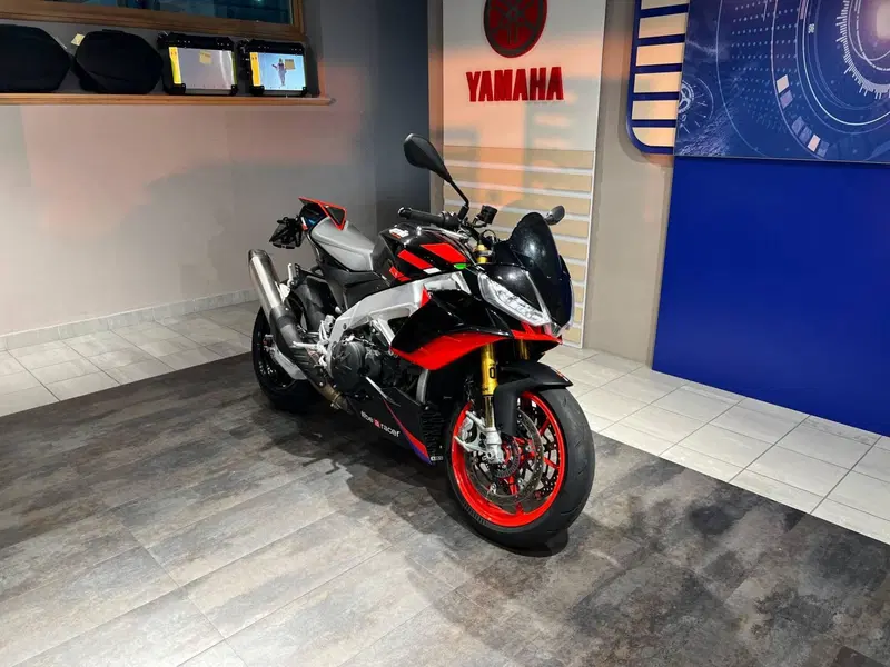 Aprilia Tuono V4 Factory (2021 - 24) (2)