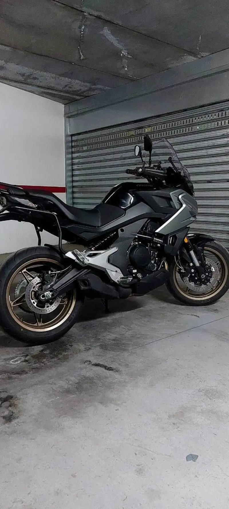 CFMOTO 700MT (2024 - 26)