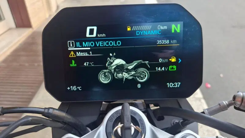 Bmw F 900 R (2021 - 24) (4)