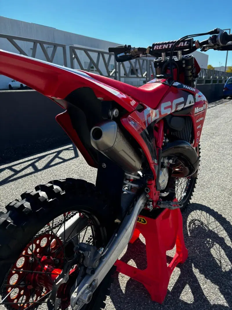 GASGAS MC 125 (2025) (4)