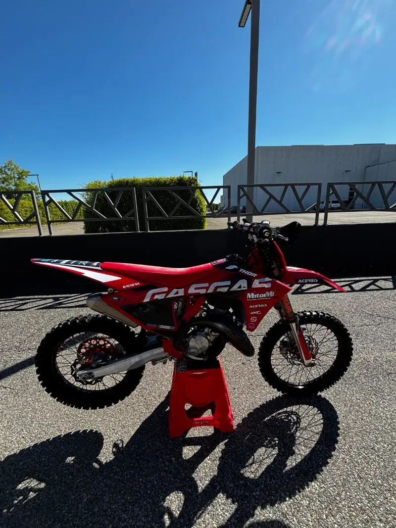 GASGAS MC 125 (2025) (5)