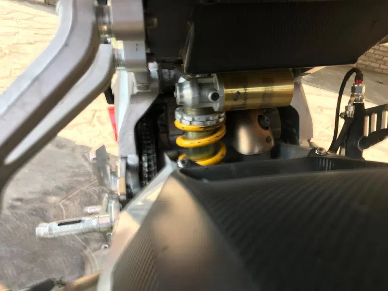 Aprilia Tuono 1000 R (2006 - 10) (14)