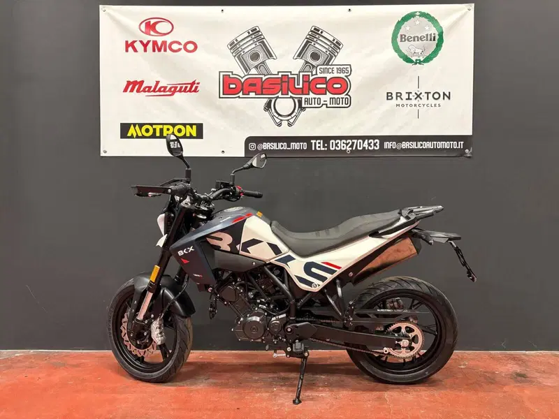 Benelli BKX 125 S (2026) (2)